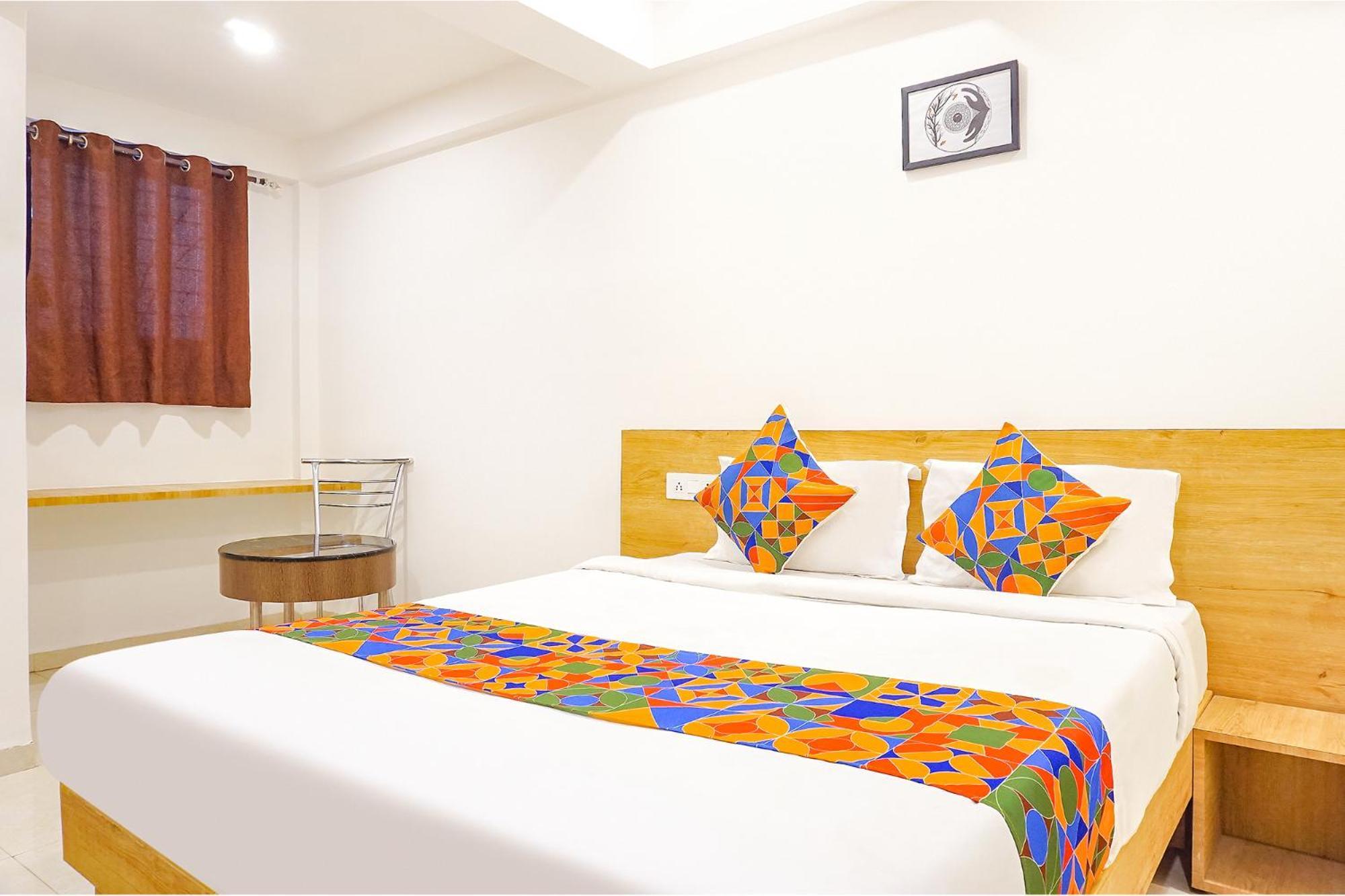 Fabhotel Saffron Inn I - Nr Darshan Museum Pune Ngoại thất bức ảnh