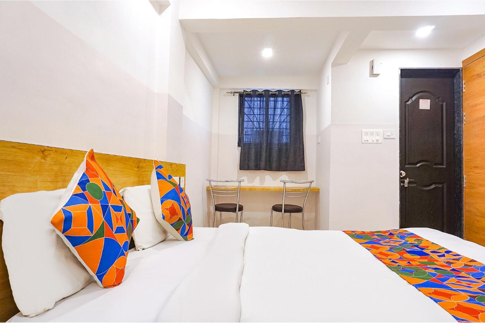Fabhotel Saffron Inn I - Nr Darshan Museum Pune Ngoại thất bức ảnh